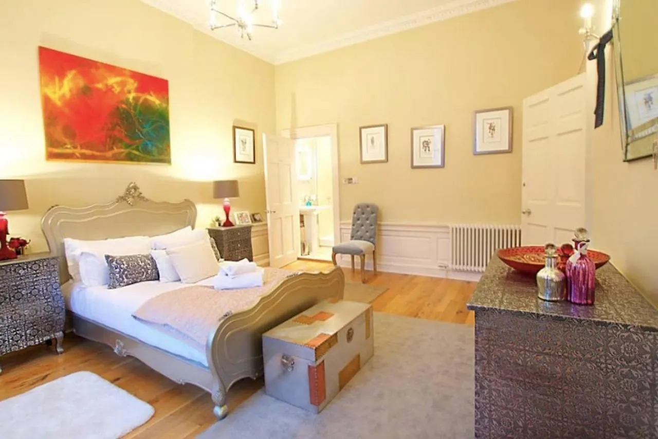 11 York Place Apartment Edinburgh United Kingdom
